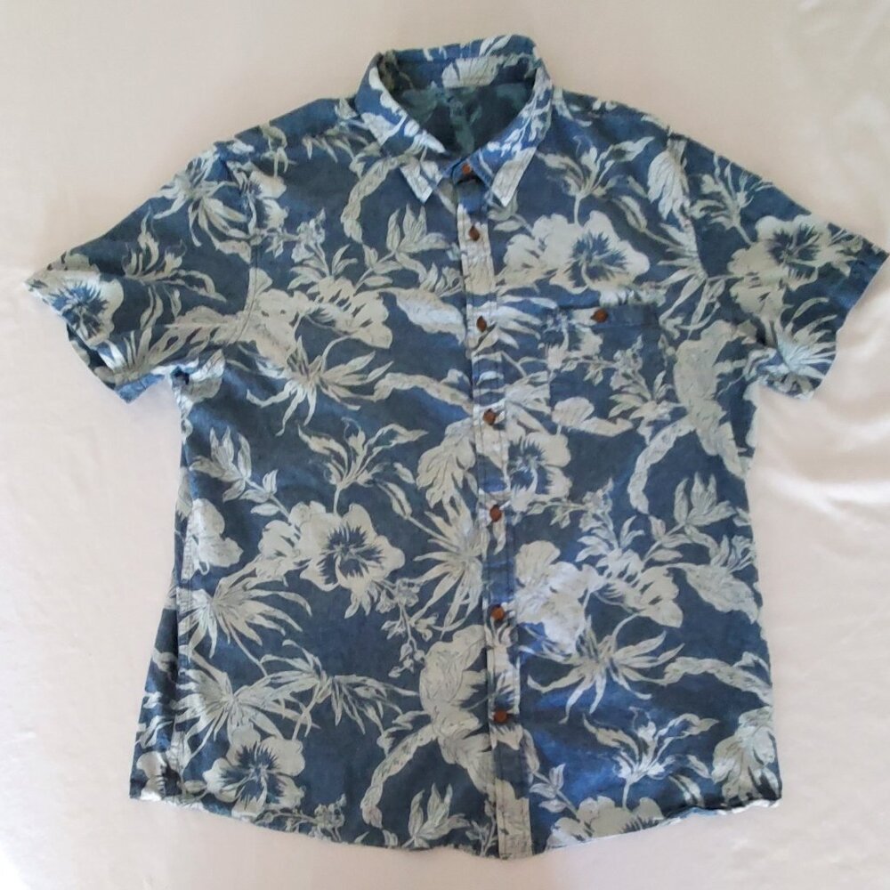American Eagle Outfitters Men's XXL Slim Fit Tropical Button Down Shirt